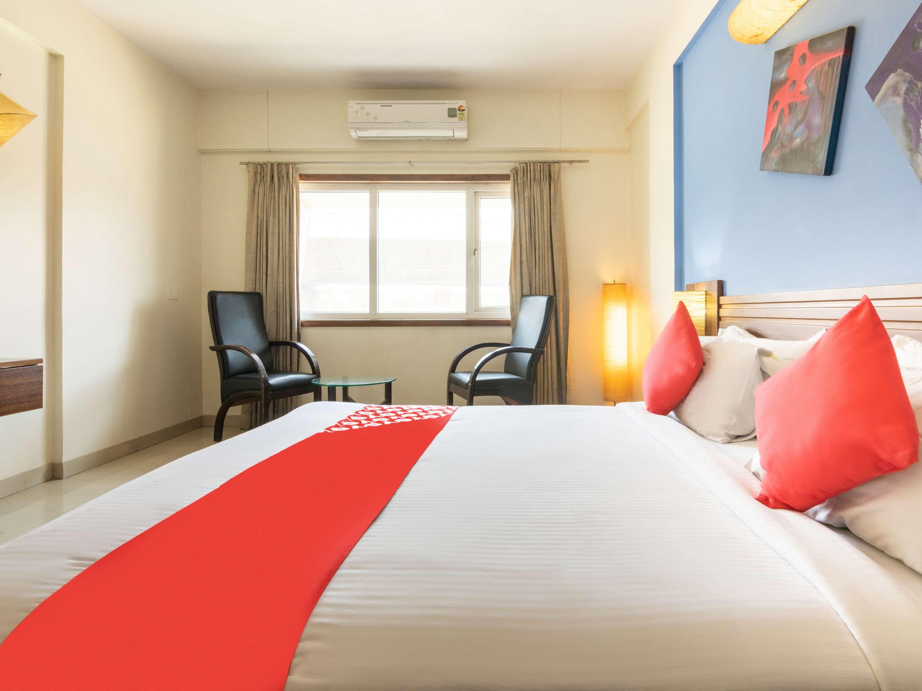 Capital O 14972 Hotel Ekaa Бангалор Екстериор снимка